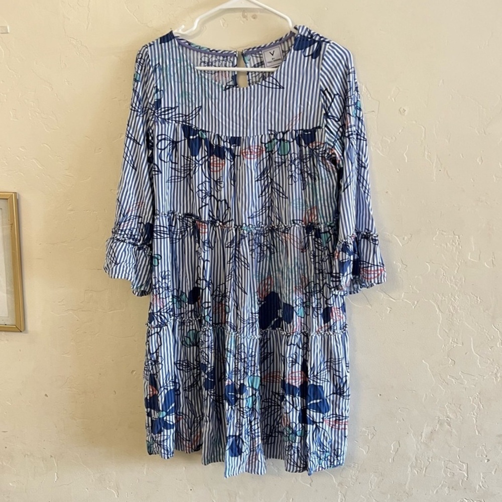 V by Violet Weekend Blue & White Striped and Floral Tiered Dress Medium